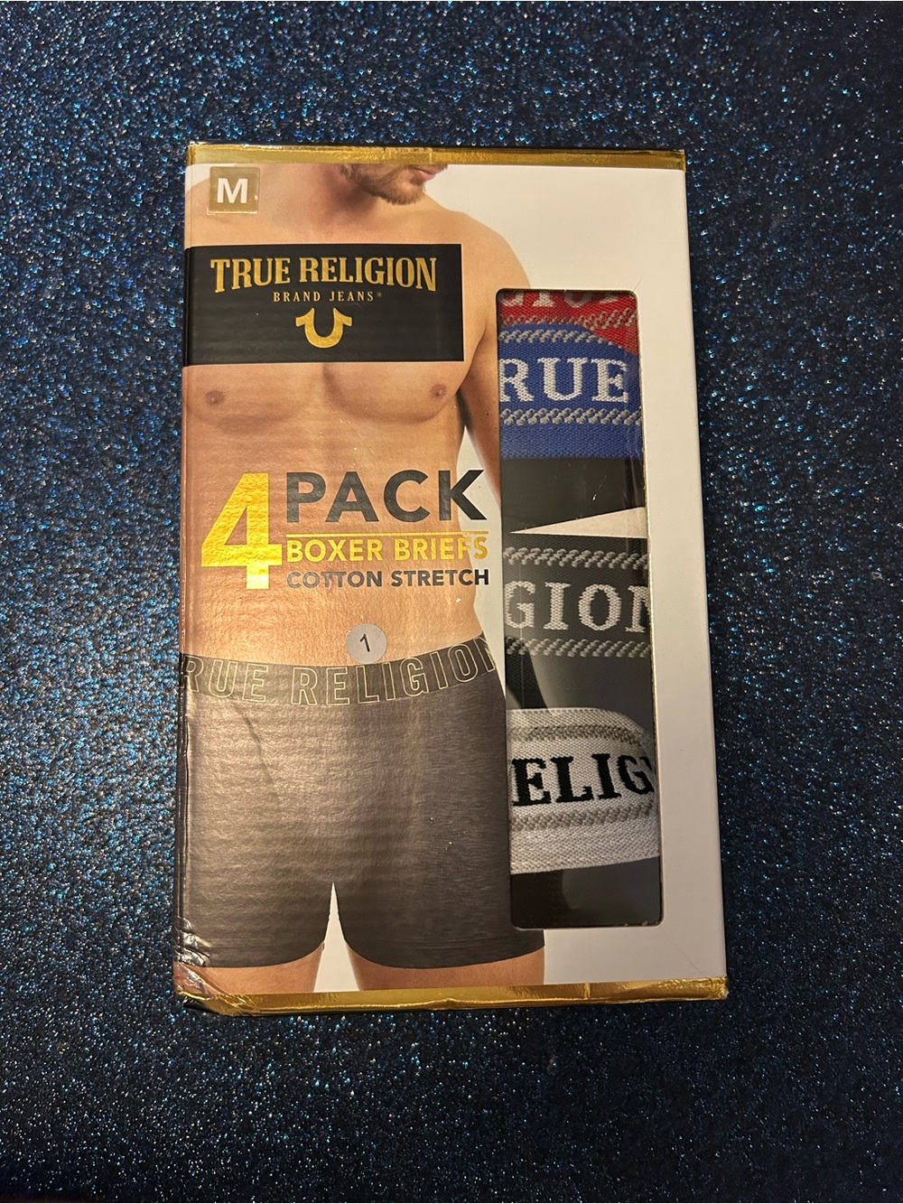 True Religion 4-Pack Boxer Briefs - menโs size Medium new